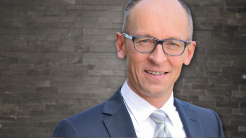 Johannes Pieroth, Senior Executive Consultant